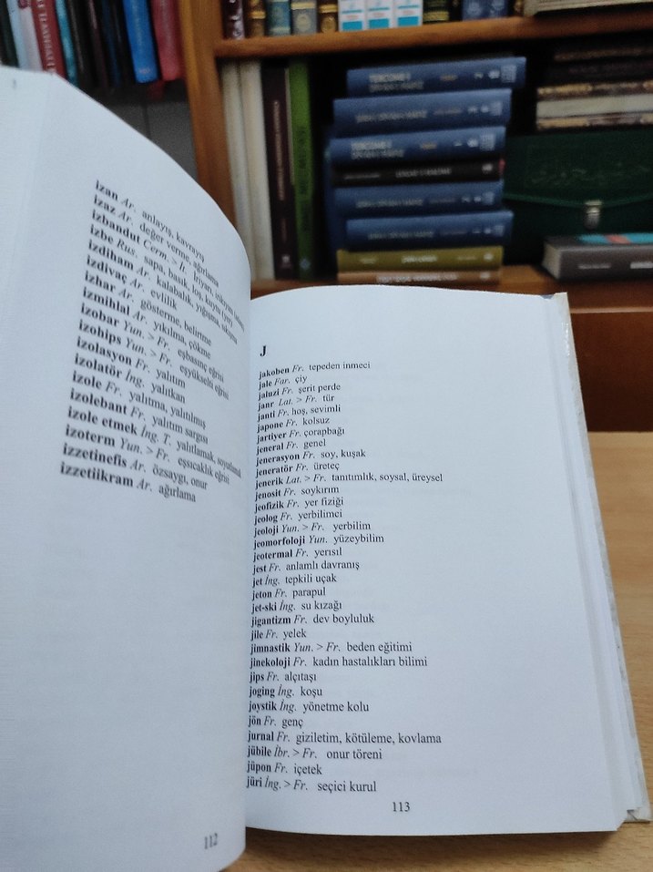Dilimizdeki Yabancı Sözcüklere Türkçe Karşılıklar Sözlüğü - Görsel 3
