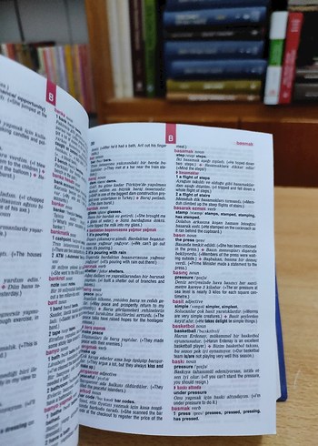 Türkçe-İngilizce Sözlük - Görsel 5