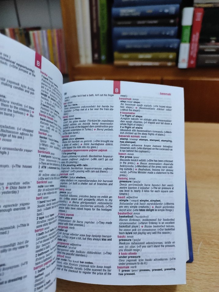 Türkçe-İngilizce Sözlük - Görsel 5