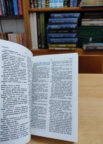 İngilizce Türkçe Öğrenci Sözlüğü FONO - Görsel 6