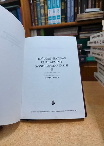 Doğudan Batıdan 2 Cilt Takım - Görsel 16