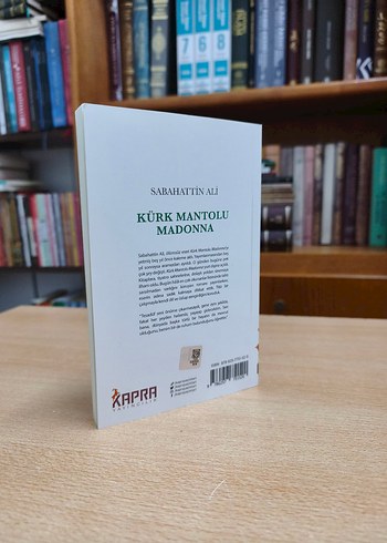 Kürk Mantolu Madonna - Sabahattin Ali - Görsel 2