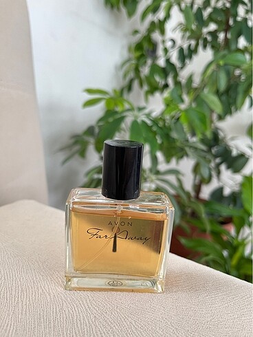 Avon parfüm
