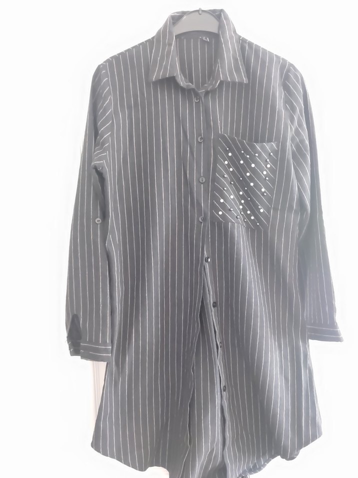 Düğmeli Siyah Uzun Kollu Kadın Gömlek - Görsel 5