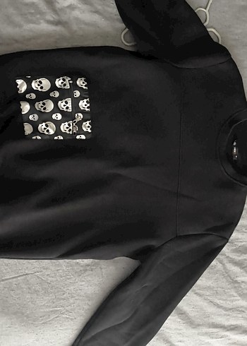 Siyah Desenli Sweat - Görsel 2