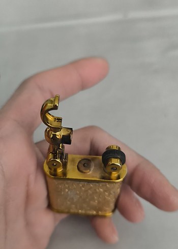 Altın Renkli Vintage Çakmak - Görsel 2