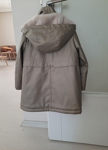 Zara mont