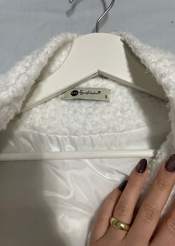 Düğmeli Beyaz Kadın Ceket - Görsel 4