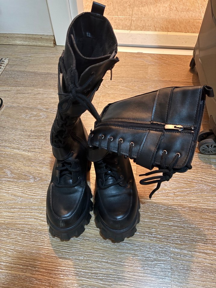 Siyah Deri Platform Topuklu Gotik Kadın Çizme - Görsel 2