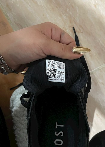 Siyah Kadın Spor Ayakkabı - Düz Taban - Görsel 2