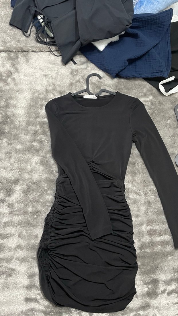 Uzun Kollu Siyah Drapeli Kadın Elbise - Görsel 2