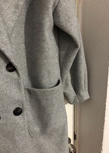 Gri Çift Düğmeli Uzun Kaban - Görsel 3