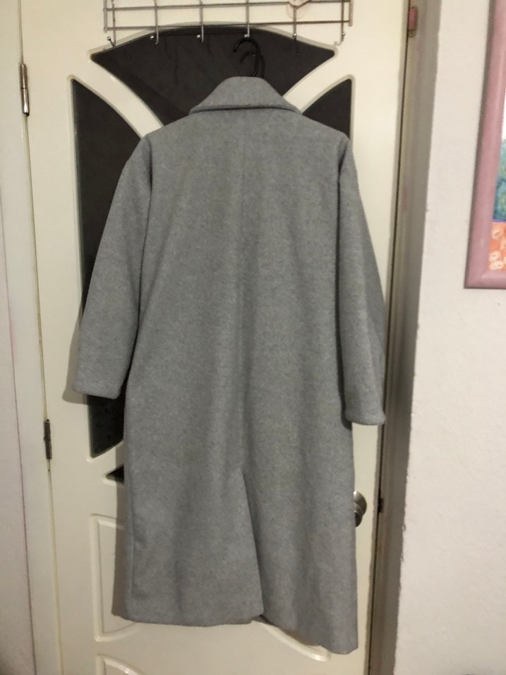 Gri Çift Düğmeli Uzun Kaban - Görsel 4