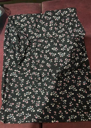 Desenli Siyah Midi elbise - Görsel 3