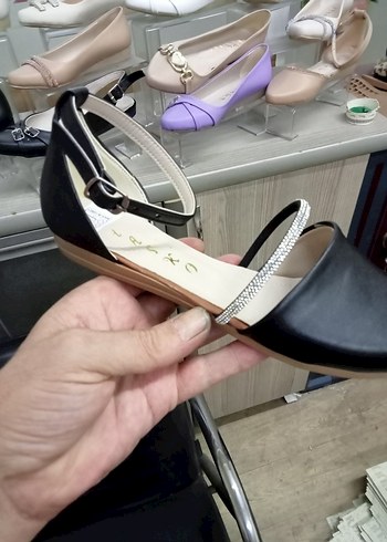 Diğer Diger Siyah Stiletto Topuklu Kadın Ayakkabı