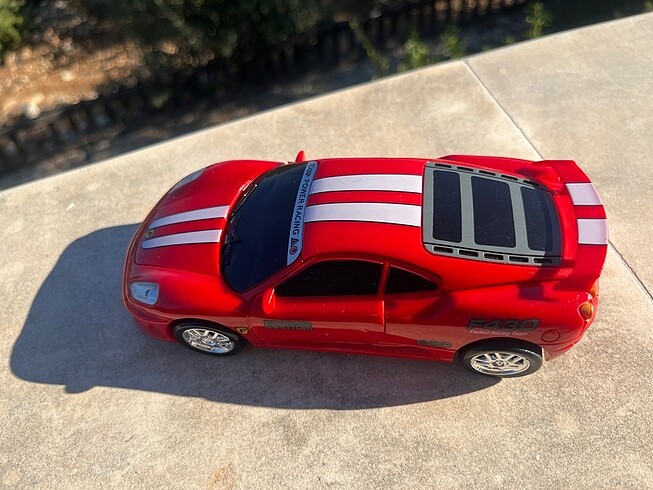 Beden Transformers koleksiyon parçası Ferrari