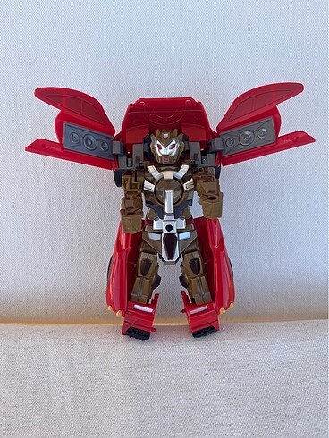 Transformers koleksiyon parçası Ferrari