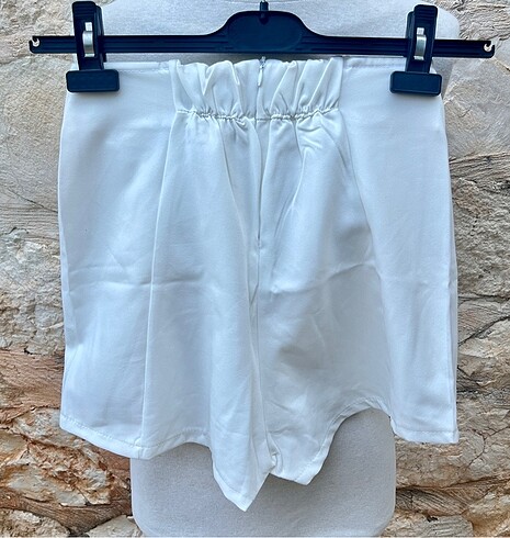 Beyaz şort etek - Görsel 5