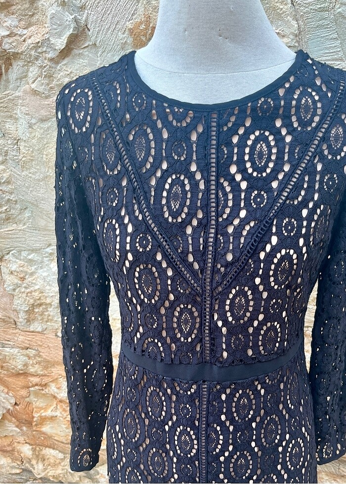 Mango siyah güpür elbise - Görsel 2