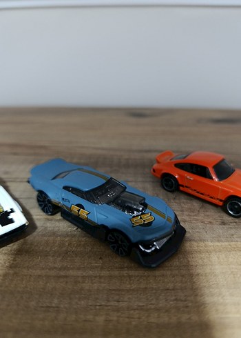 Koyu Mavi Oyuncak Araba - Görsel 4