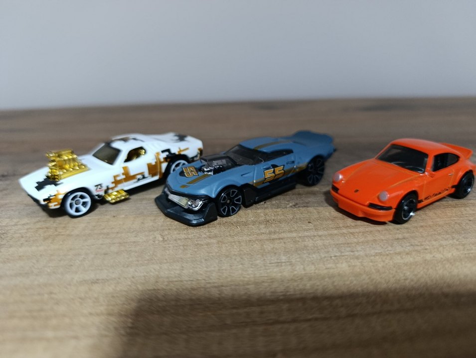 Koyu Mavi Oyuncak Araba - Görsel 2