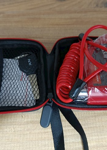 Siyah KNMASTER Taşınabilir disk kilidi - Görsel 6