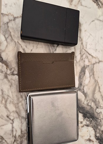 Kahverengi Minimalist Erkek Kartlık - Görsel 3