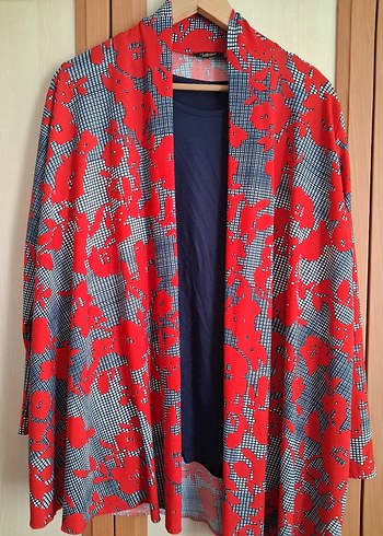 Diğer Kırmızı Desenli Kadın Kimono