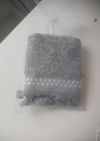  Beden Nakışlı Gri Bohem Havlu