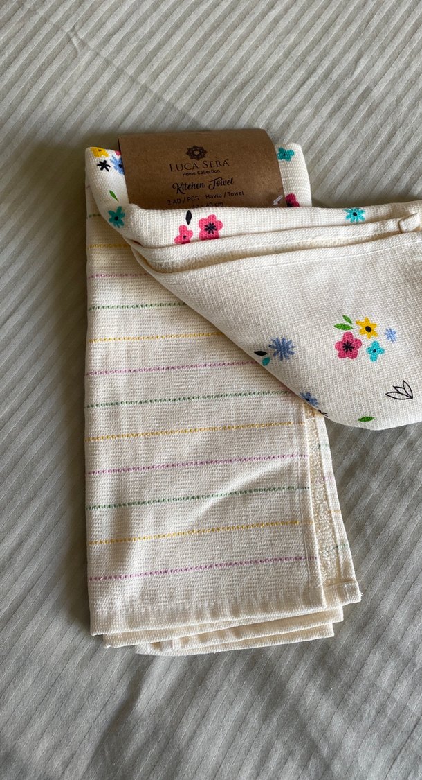 Bohem Çiçek Desenli Pastel Renkli Havlu - Görsel 2