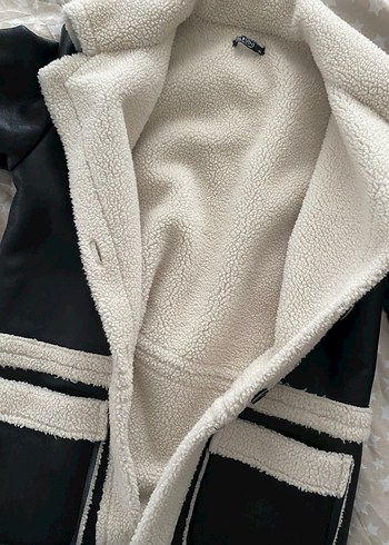 Siyah Deri Kadın Kaban Kürklü Detaylı - Görsel 3