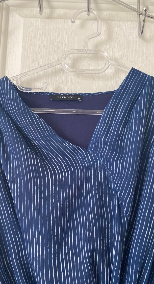 Drapeli Midi  Elbisesi V Yaka - Görsel 3