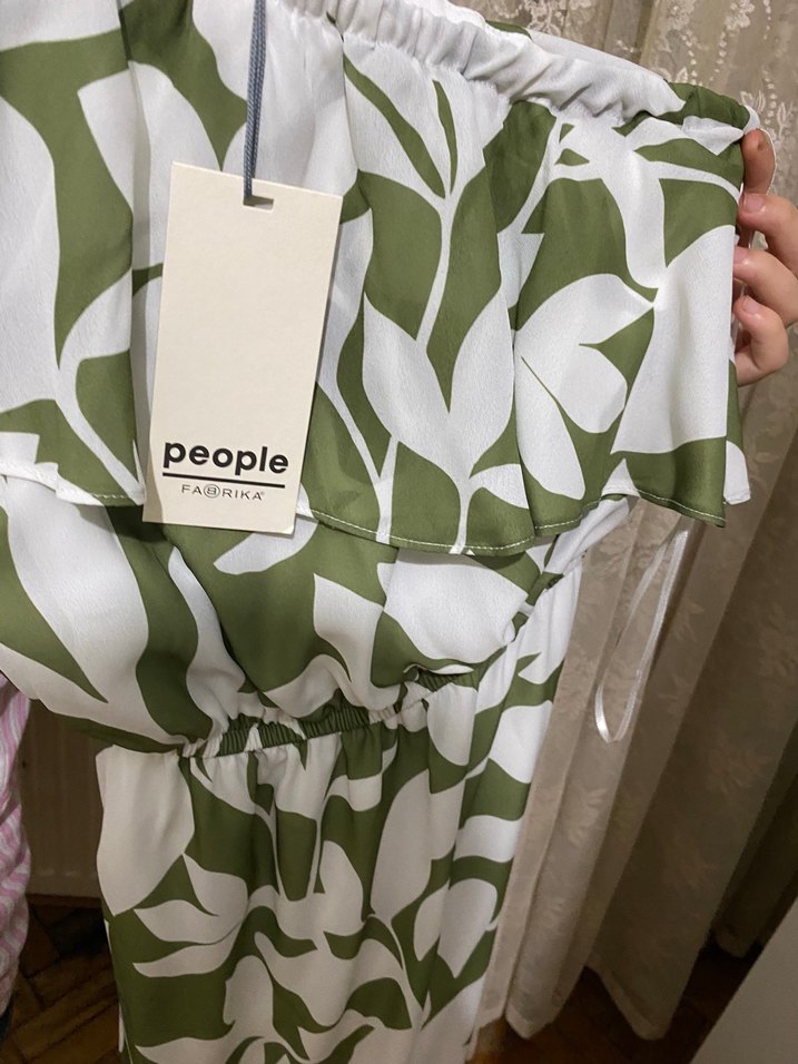 Yeşil Desenli Straplez Uzun Elbise - Görsel 2