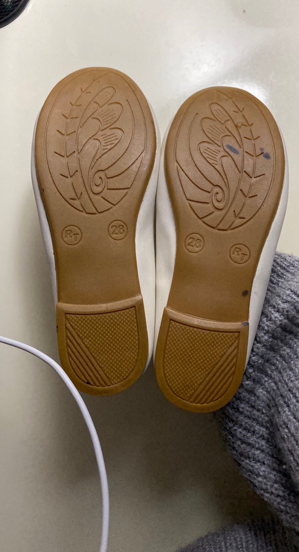 Beyaz Nakışlı Kız Çocuk Babet Ayakkabı - Görsel 3