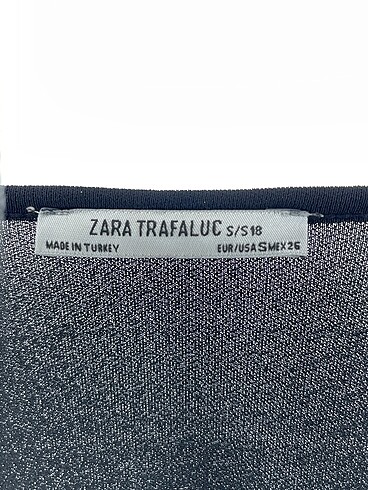 s Beden siyah Renk Zara Bluz %70 İndirimli.