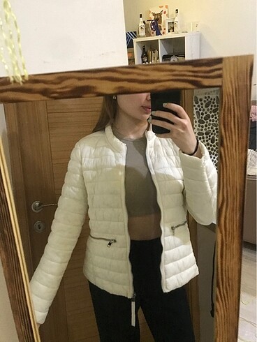 MANGO kaz tüyü ince mont