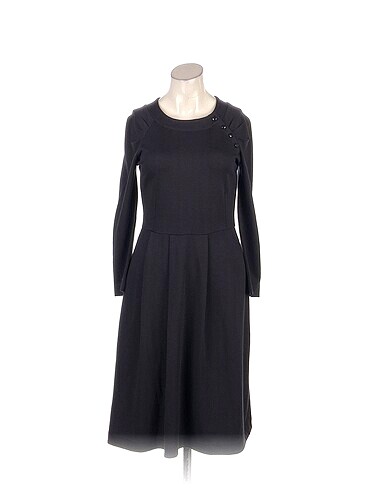 PreLoved Kısa Elbise %70 İndirimli.