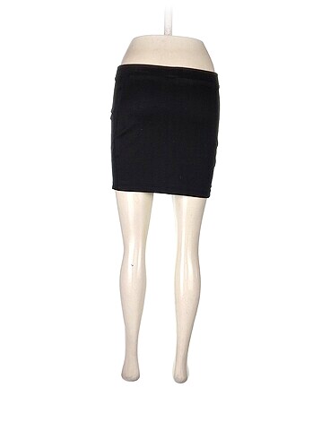 36 Beden PreLoved Mini Etek %70 İndirimli.