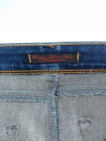 s Beden çeşitli Renk PreLoved Jean / Kot %70 İndirimli.