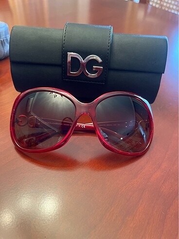 Dolce & Gabbana 5 adet Designer güneş gözlüğü