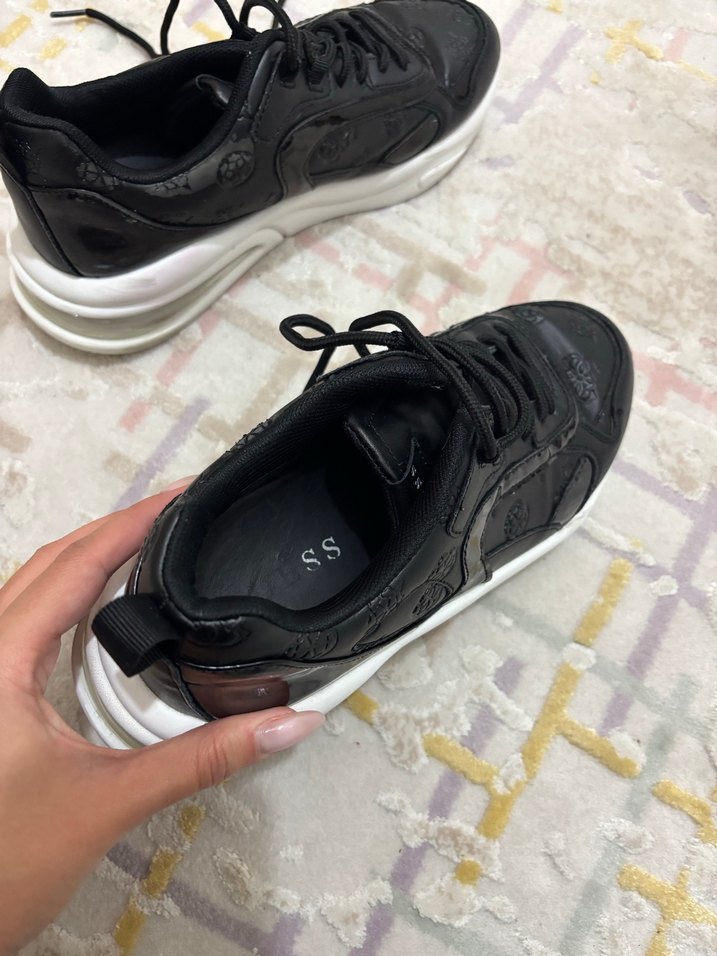 guess Siyah spor Ayakkabı - Görsel 3