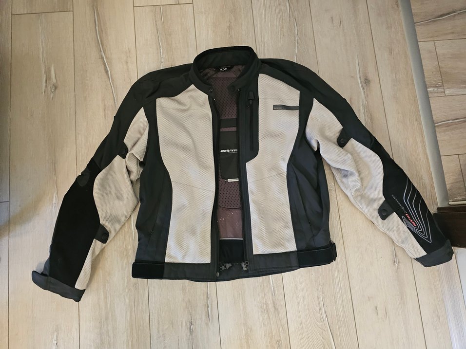 REV'IT yazlık motorcu montu ve pantolonu - Görsel 2