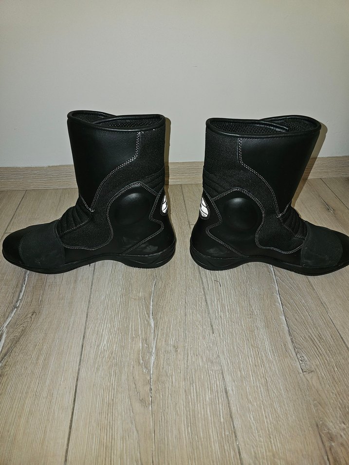 OXTAR marka motorcu botu - Görsel 2