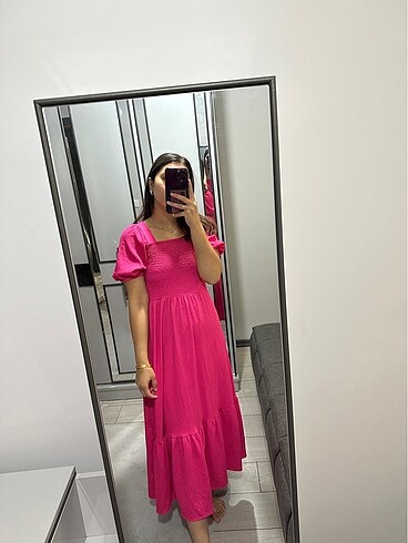 Pembe elbise ????