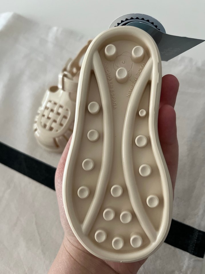 Kız Çocuk Beyaz Tokalı Kauçuk Sandalet - Görsel 2