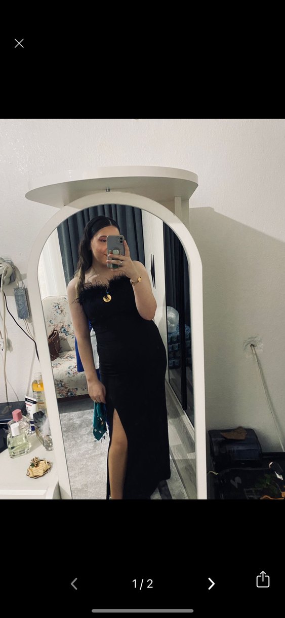 Trendyol & Milla Siyah Uzun V Yaka Elbise - Görsel 2