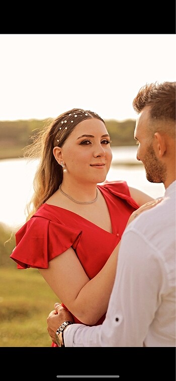 Kırmızı abiye - Görsel 2