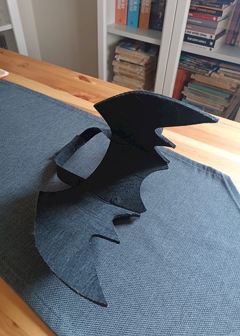 Gri Kanatlı Aksiyon Figürü kedi kostümü Batman yarasa kedi
