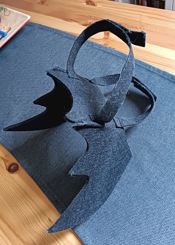  Gri Kanatlı Aksiyon Figürü kedi kostümü Batman yarasa kedi