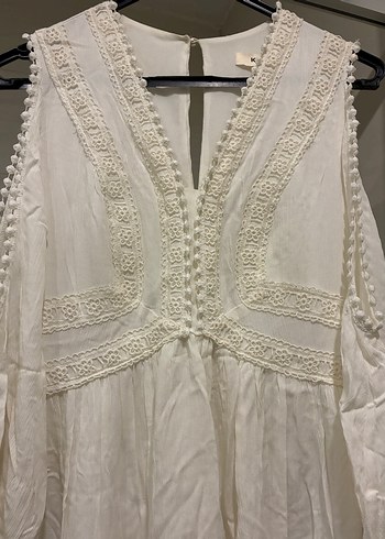 Dantel Detaylı V Yaka Uzun Beyaz Elbise - Görsel 3